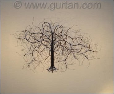 December Tree Black